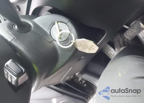 2004 Toyota Matrix Xr from USA, damaged, VIN 2T1KR32E94C201853